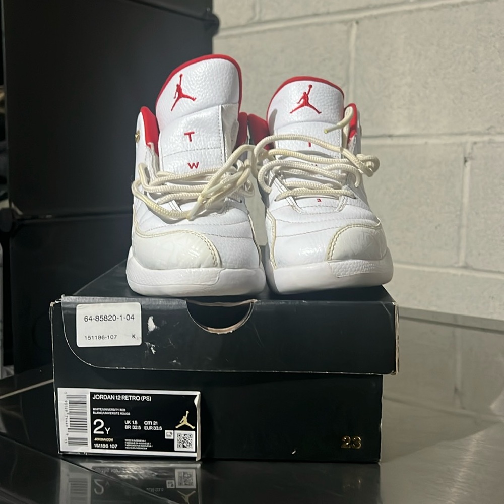 Jordan Retro 12 Preschool Size 2Y